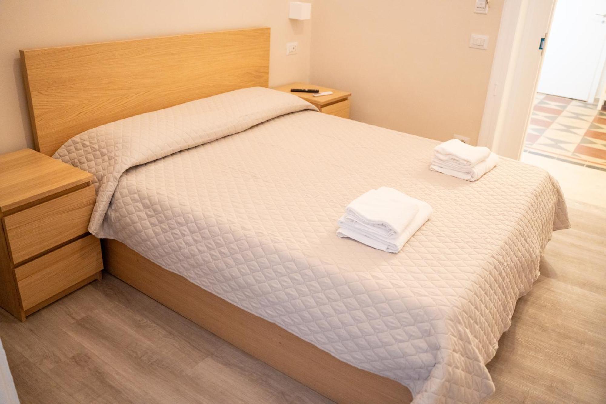 Bed and Breakfast Principe Amedeo 93 Bari Exterior foto