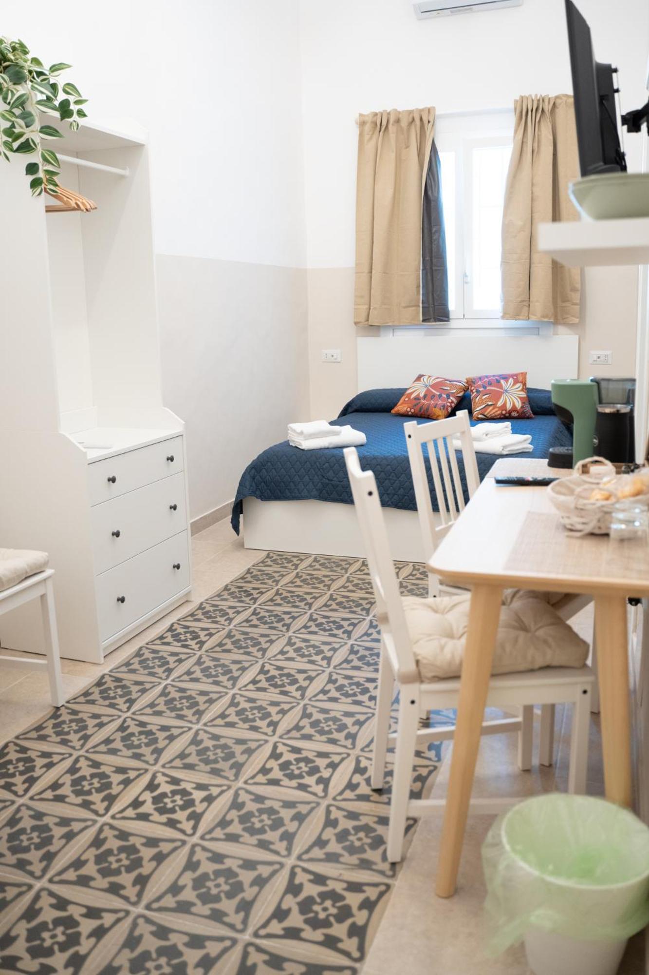 Bed and Breakfast Principe Amedeo 93 Bari Exterior foto